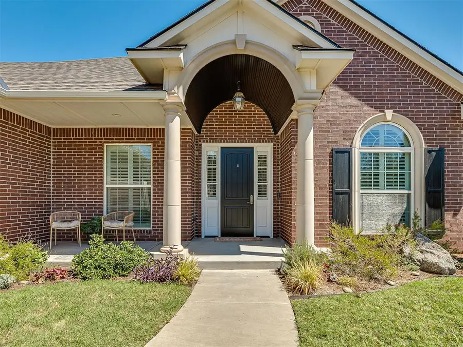 6908 Stinchcomb Drive, Oklahoma City, OK 73132 - #2