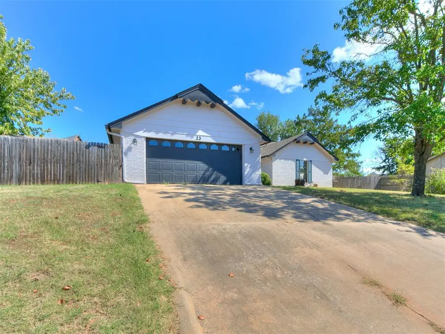 23 Crown Point, Shawnee, OK 74804 - #3