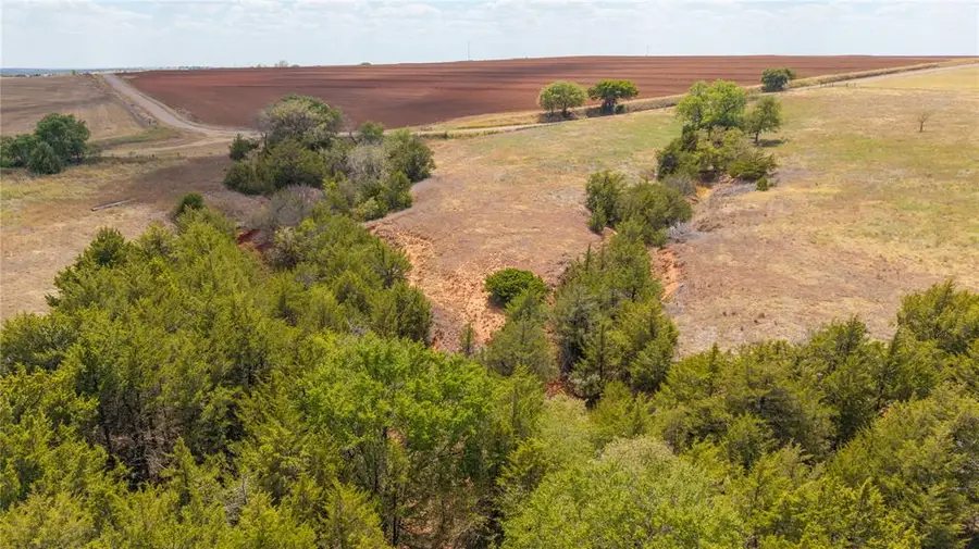 23165 E 1020 Road, Clinton, OK 73601 - #2