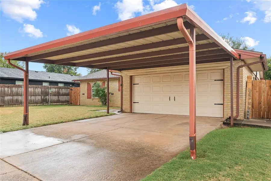 814 Cherrywood Lane, Yukon, OK 73099 - #3