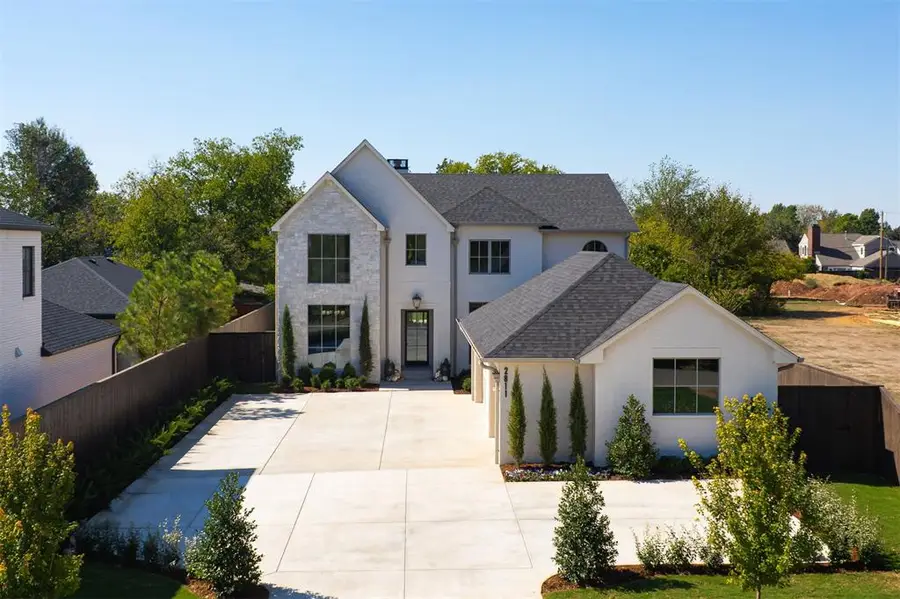 2811 Guilford Lane, Oklahoma City, OK 73120 - #3