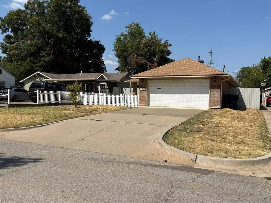 3017 NW 30th Street, Oklahoma City, OK 73112 - #2