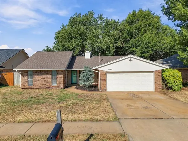 1209 Bluff Creek Drive, Edmond, OK 73012