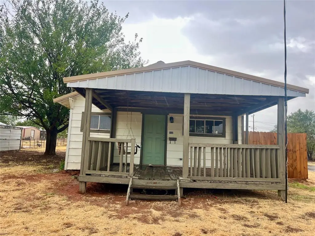 802 N 7th Street, Sayre, OK 73662 - #1