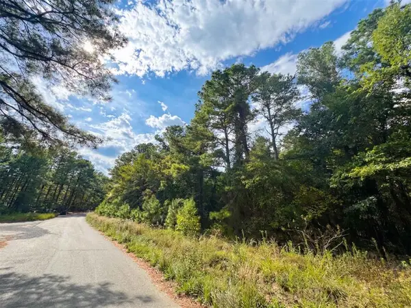 1238 Pine Hills Road, Broken Bow, OK 74728