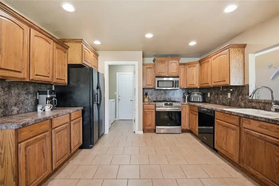 8133 Woodhue Drive, Oklahoma City, OK 73135 - #2