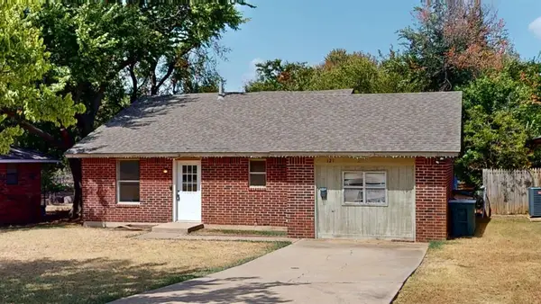 121 W Clegern Avenue, Edmond, OK 73003