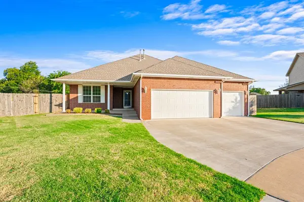 10925 NW 118th Street, Yukon, OK 73099