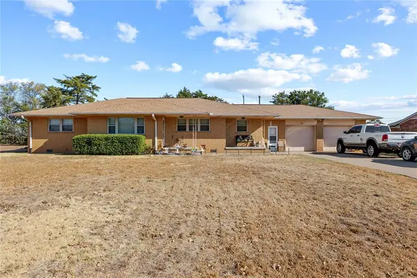 308 Williams Street, Okeene, OK 73763