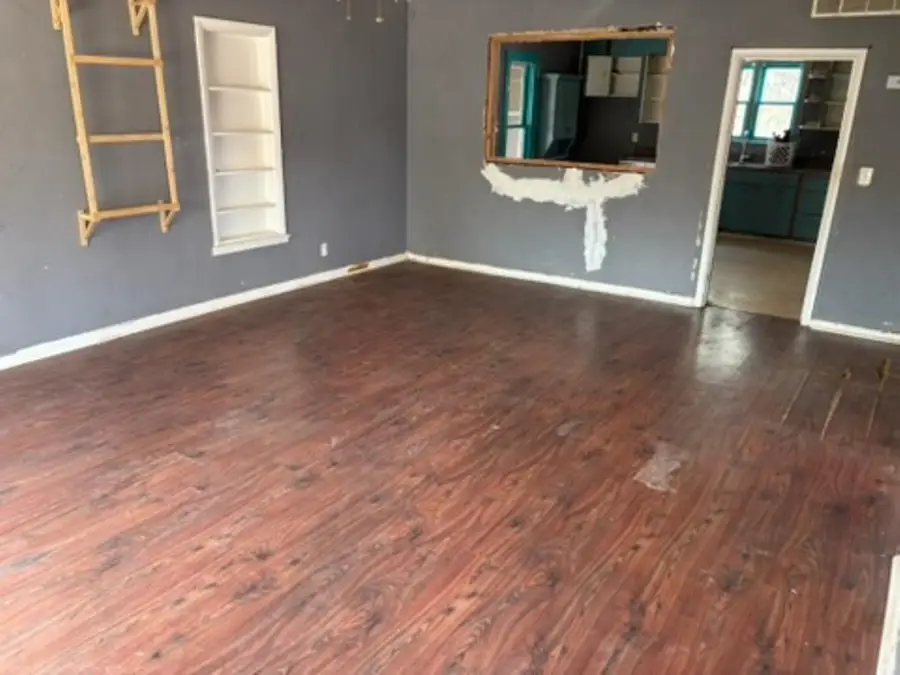114 N 5th Street, Okarche, OK 73762 - #2