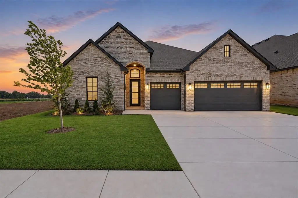 19400 S Country Drive, Edmond, OK 73012 - #1