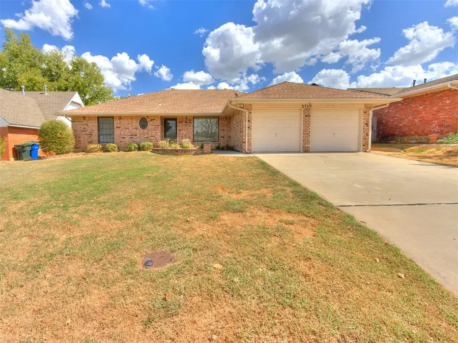 3720 Rolling Lane Circle, Midwest City, OK 73110 - #3