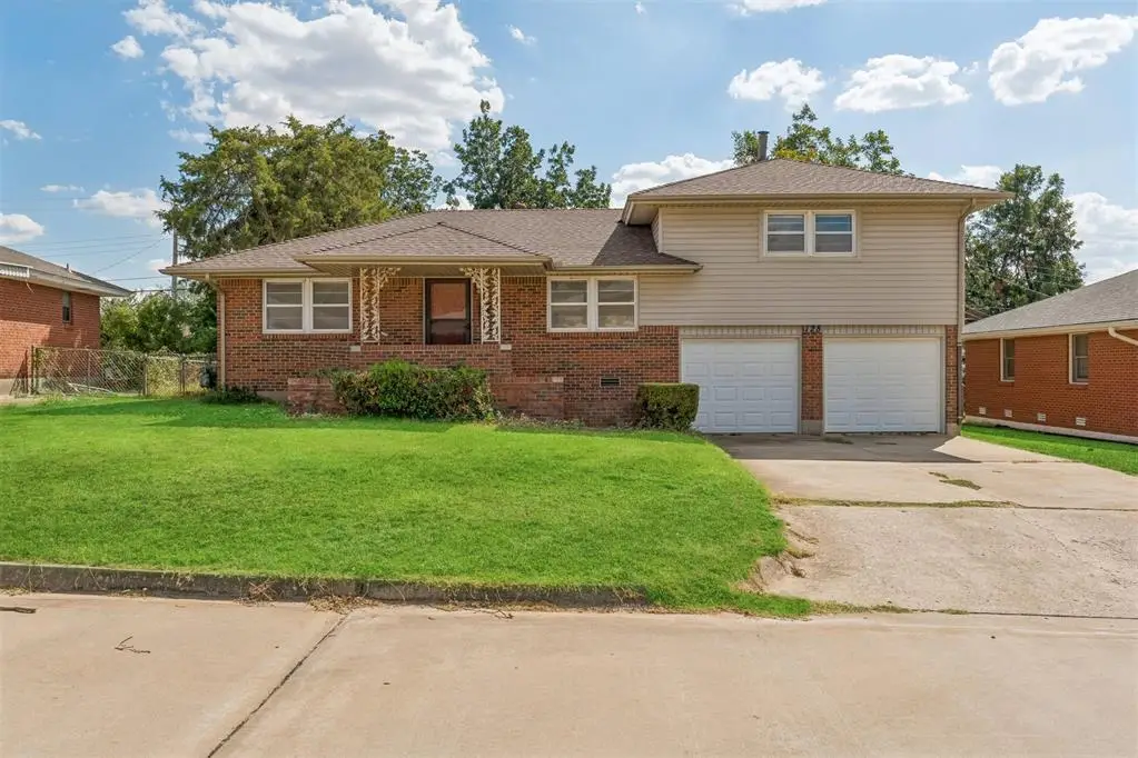 128 Leonard Lane, Midwest City, OK 73110 - #1
