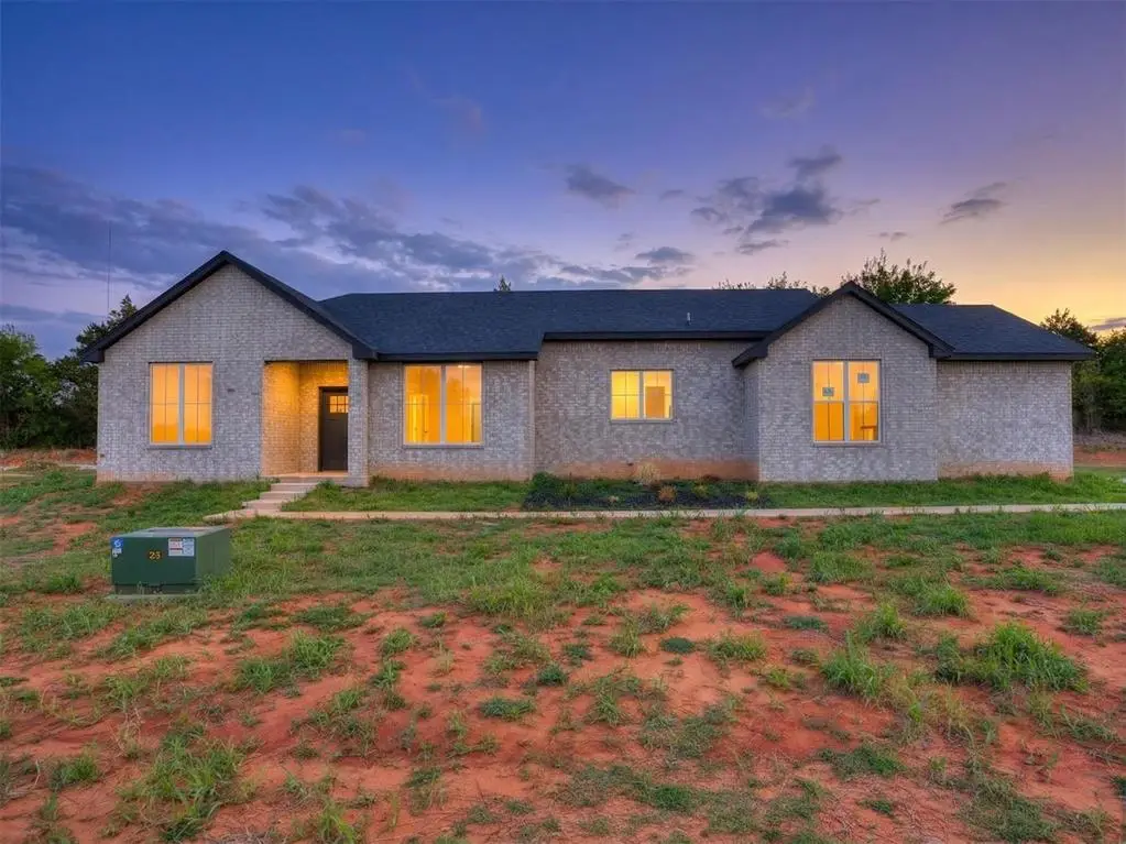 10130 S Meadows Lane, Guthrie, OK 73044 - #1