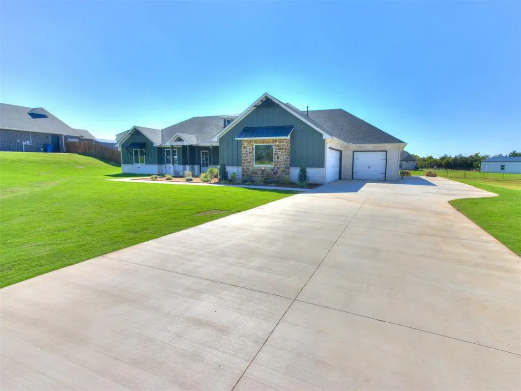 4533 Raymond Lane, Guthrie, OK 73044 - #1