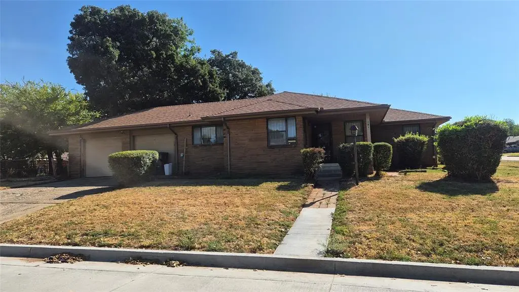 1201 NE 45th Street, Oklahoma City, OK 73111 - #1