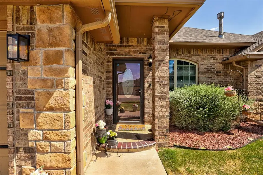 16204 Romeo Drive, Edmond, OK 73013 - #3