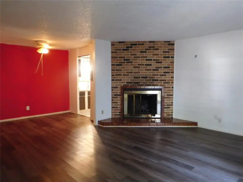 6026 Nw Expressway #B, Warr Acres, OK 73132 - #1
