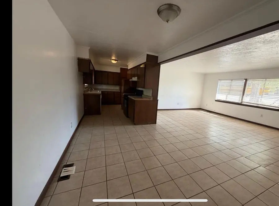 527 Montana Street, Jones, OK 73049 - #2