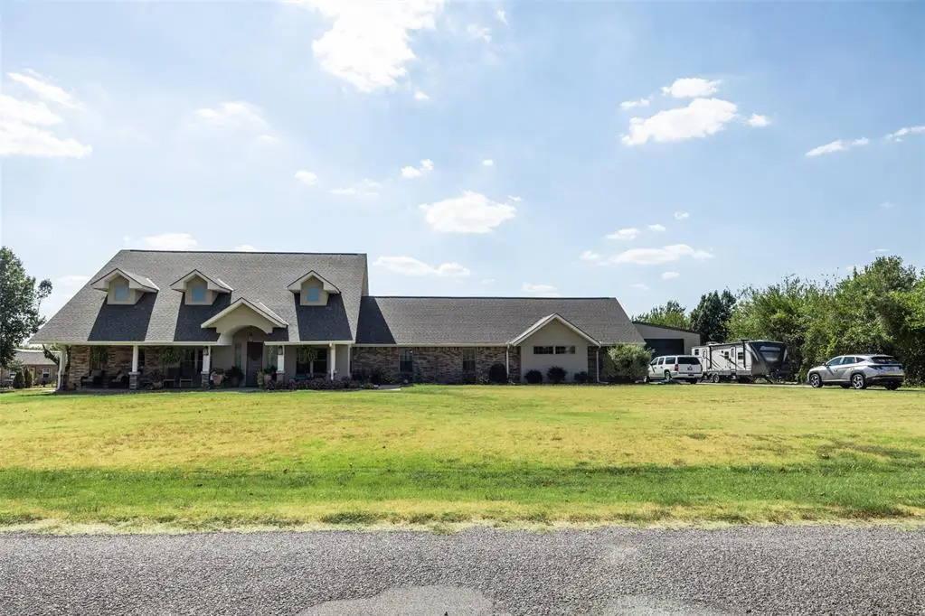 711 Timberland Way, Tuttle, OK 73089 - #1