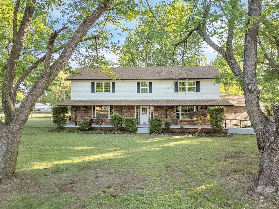 636 E Lea Terrace, Mustang, OK 73064 - #2