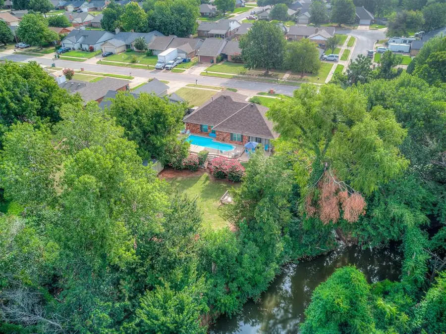 1725 Still Water Lane, Edmond, OK 73013 - #2