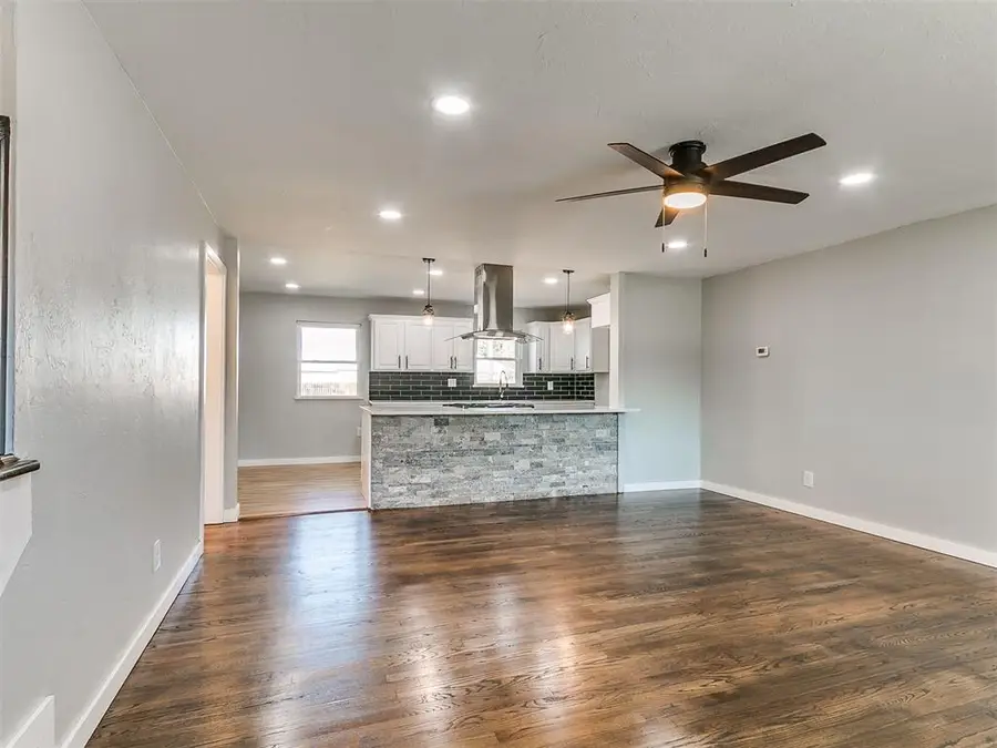 3113 N Warren Avenue, Oklahoma City, OK 73112 - #3