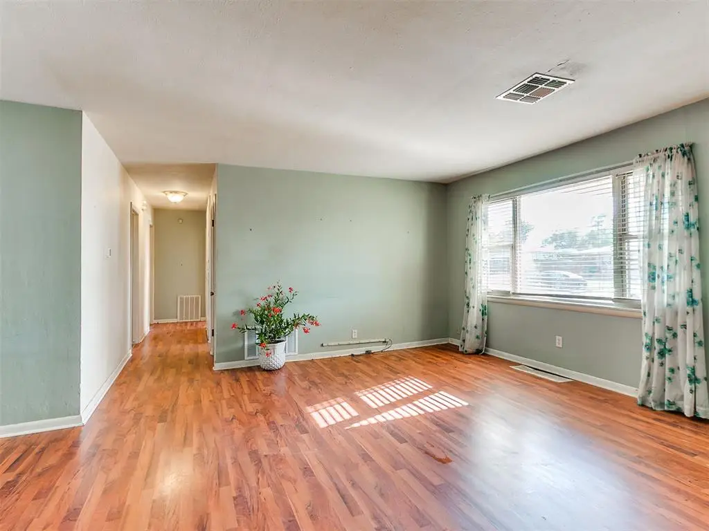4015 N Chapman Avenue, Shawnee, OK 74804 - #1