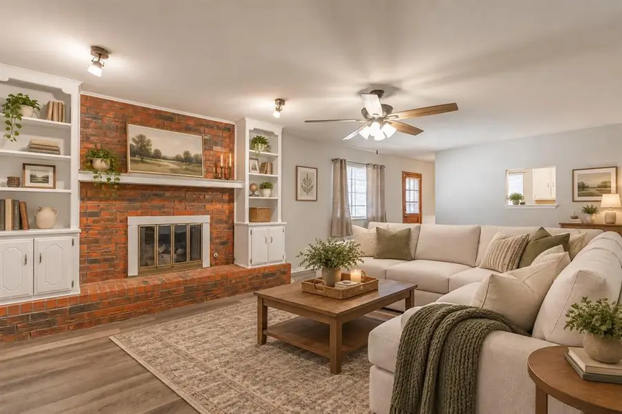 1119 W Johnathan Way, Mustang, OK 73064 - #2