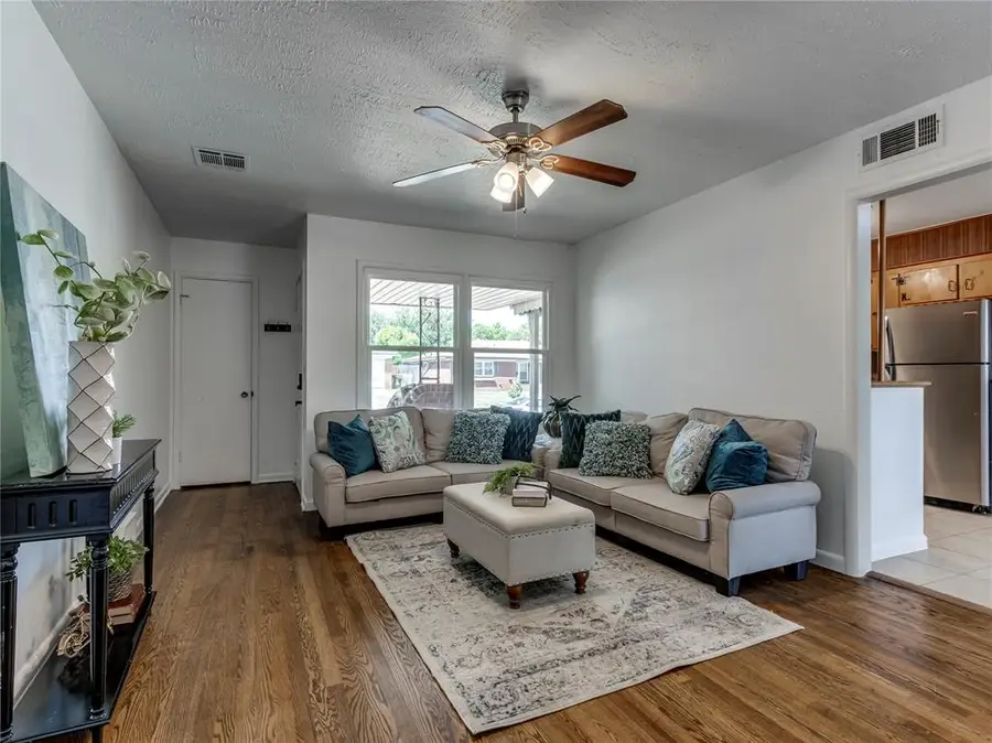 2336 N Towry Drive, Midwest City, OK 73110 - #2