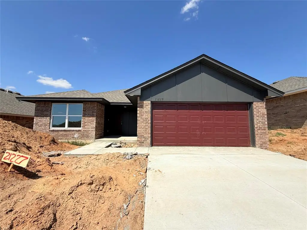 21227 SE 32nd Street, Harrah, OK 73045 - #1