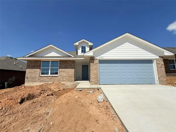 21231 SE 32nd Street, Harrah, OK 73045