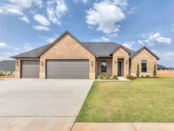 2217 W Cole Drive, Mustang, OK 73064