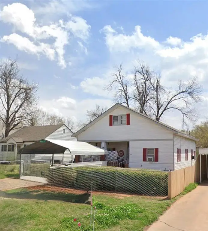 717 W Dakota Avenue, Chickasha, OK 73018 - #3
