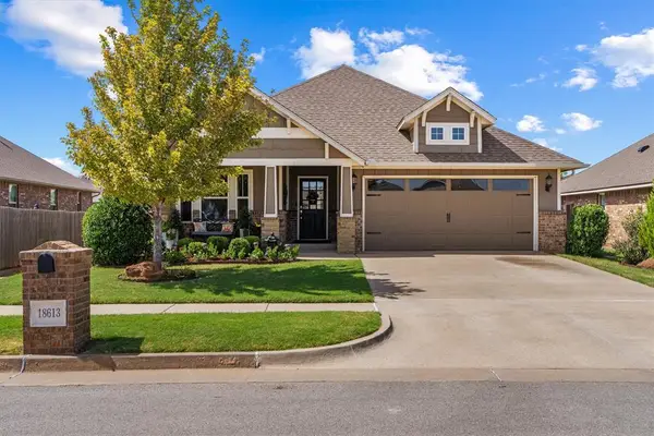 18613 Melogold Drive, Edmond, OK 73012