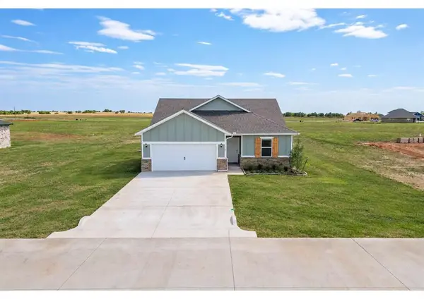 1721 Elm Circle, Tuttle, OK 73089