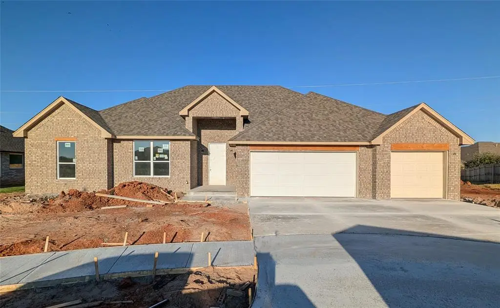 620 Manzano Drive, Norman, OK 73071 - #1