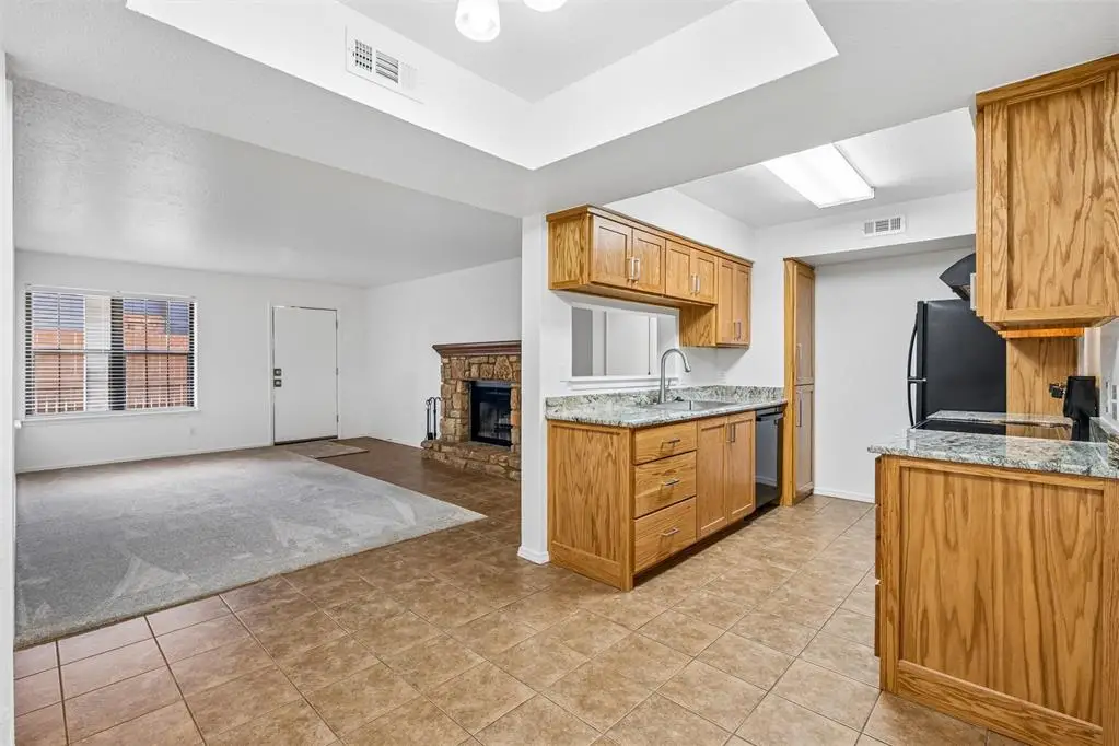 14409 N Pennsylvania Avenue #11F, Oklahoma City, OK 73134 - #1