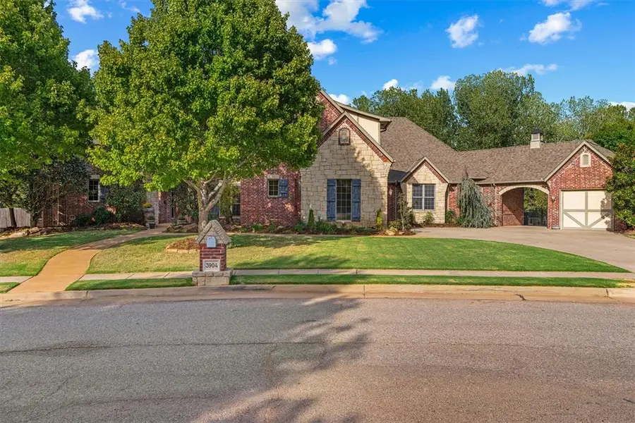 3904 Creek Bend Road, Edmond, OK 73003 - #2
