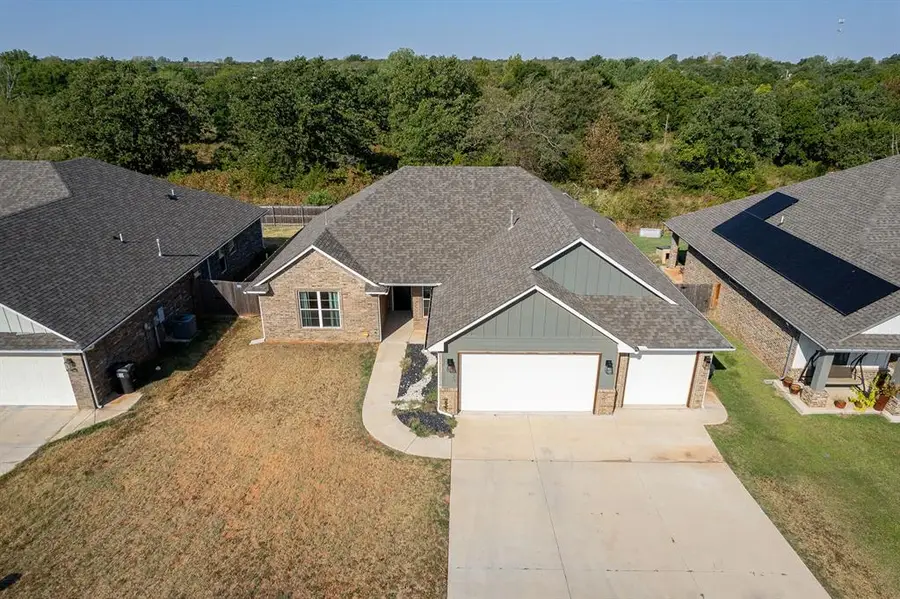 523 SW 6th Street, Jones, OK 73049 - #2