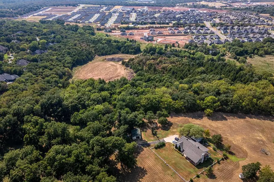 Midwest Boulevard, Edmond, OK 73034 - #2