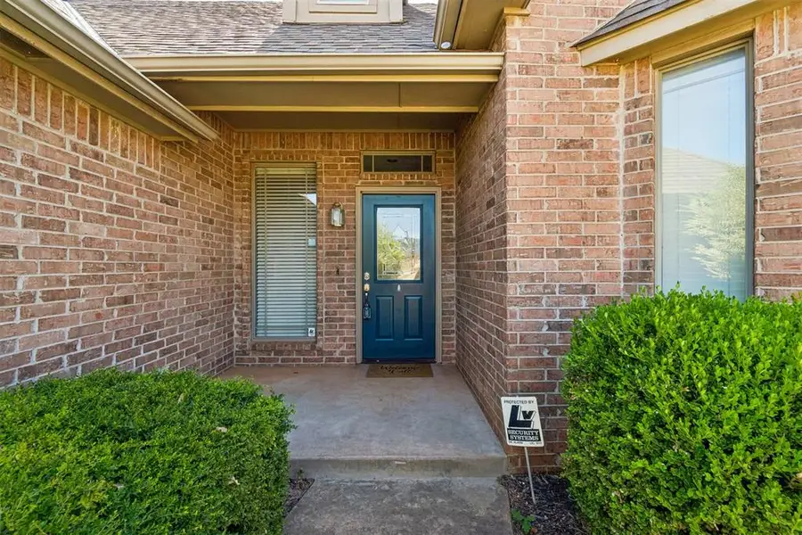 2214 Cedar Pointe Circle, Edmond, OK 73003 - #2