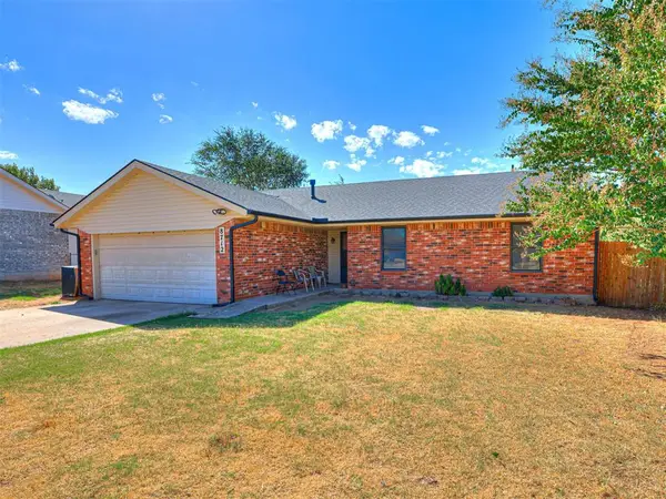 8712 Oakridge Drive, Midwest City, OK 73110