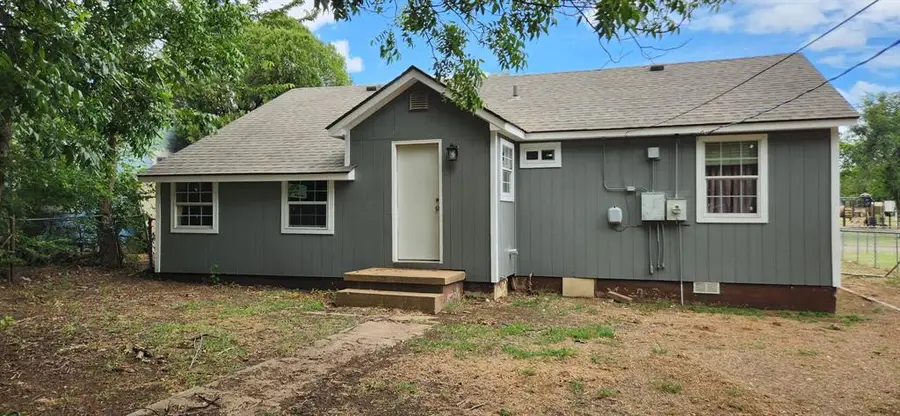 1506 NW Irwin Avenue, Lawton, OK 73507 - #3