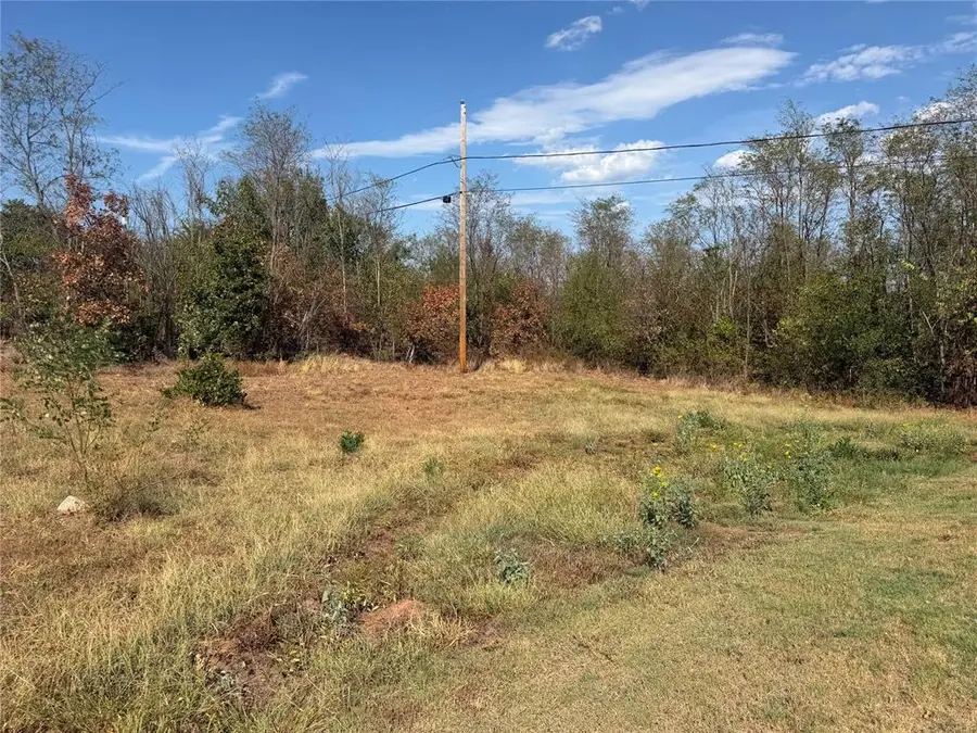 S 1004 S Dogwood St Street, Luther, OK 73054 - #2