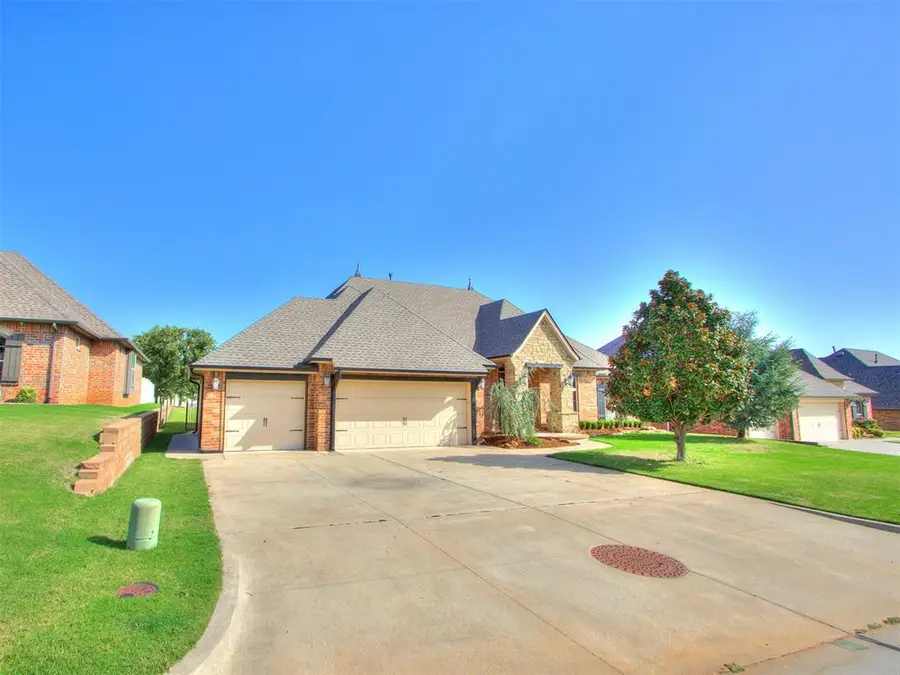12607 Forest Oaks Drive, Choctaw, OK 73020 - #2