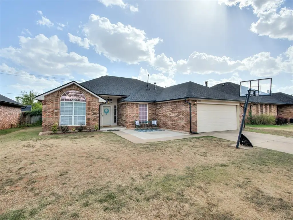11712 SW 7th Street, Yukon, OK 73099 - #1