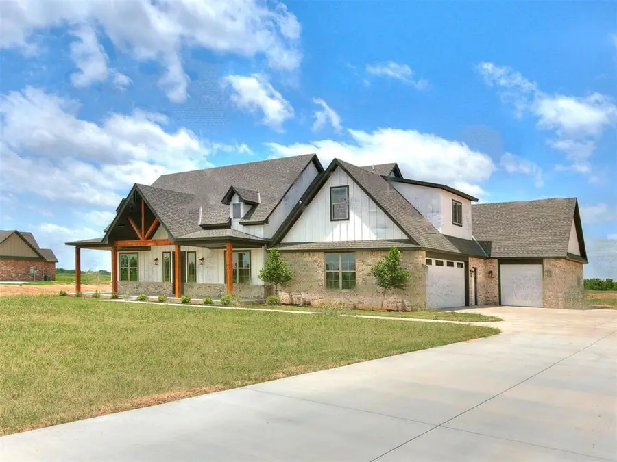 701 S Cimarron Road, Yukon, OK 73099 - #3