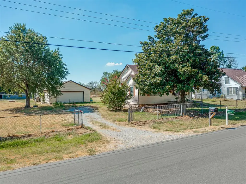11810 E Draper Avenue, Choctaw, OK 73020 - #1