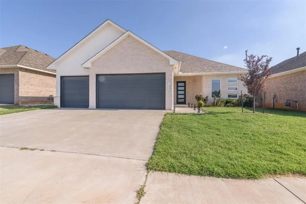 5904 NW 158th Street, Edmond, OK 73013 - #1